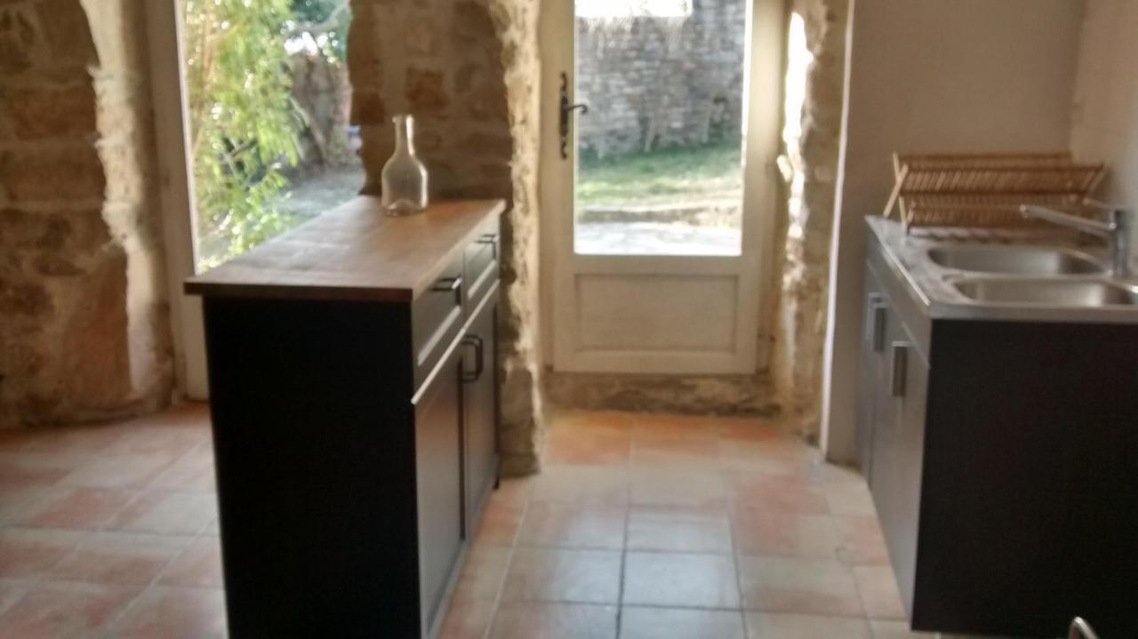 Gite H.Petit Vagnas Bagian luar foto
